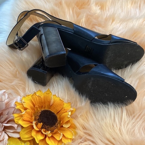 Mirrored Block Smoke Heeled Crossover Sandals By  NY & Company Size 8 EUC - Picture 7 of 7